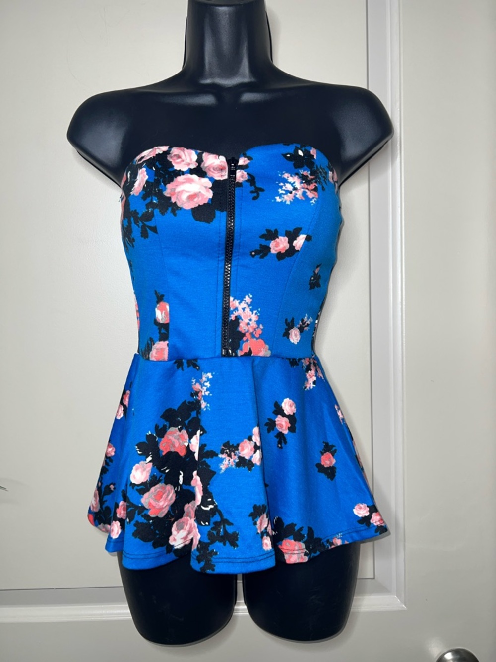 Floral Strapless Peplum Camisole in Bright Blue with Front Zip